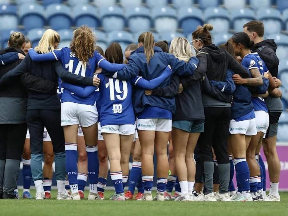 伊普斯维奇, 希恩说, 为我们自己