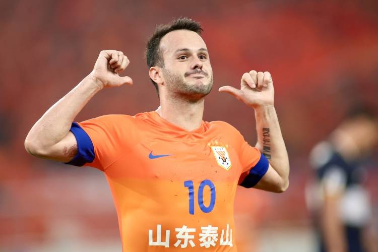 启新一轮备, 所以中后卫